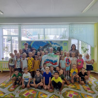 ТЕМАТИЧЕСКАЯ НЕДЕЛЯ "С ЧЕГО НАЧИНАЕТСЯ РОДИНА" ТЕМАТИЧЕСКАЯ НЕДЕЛЯ "С ЧЕГО НАЧИНАЕТСЯ РОДИНА".